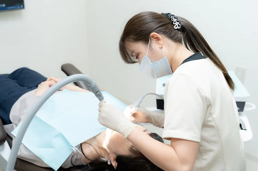 歯科医院で定期的メインテナンスを受ける